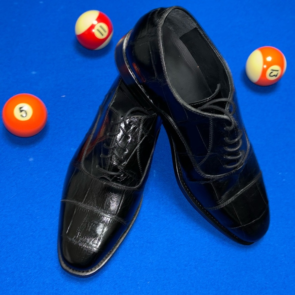 Bespoke Men’s Black Alligator Shoe